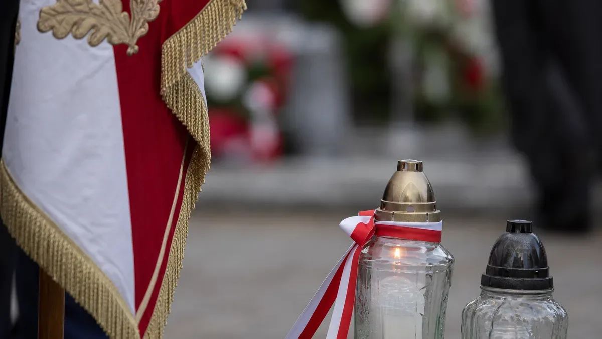 Pamięć o ofiarach mimo przebudowy Rynku. Uroczystość przeniesiono na cmentarz