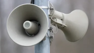 Krótkie dźwięki syren w Ostrowcu. To będą testy alarmów