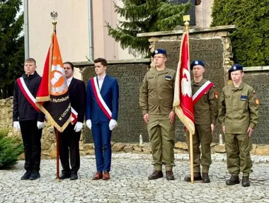 Ostrowiec Świętokrzyski zatrzymał się na chwilę pamięci o Katyniu