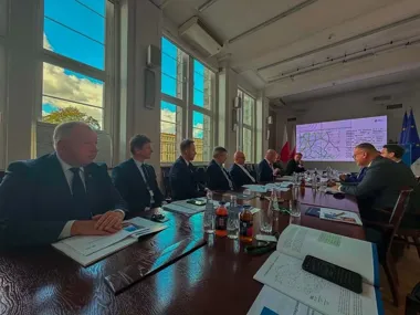 Samorząd Ostrowca zabiega o Korytarz Centralny. Kolej połączy trzy województwa