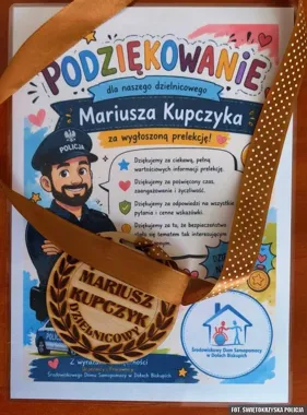 W Dołach Biskupich policjant mówił o przemocy i jeździe po alkoholu