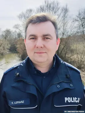 Dzielnicowy rusza na Kolonię Piaski - głosowanie i nagrody po 1000 zł