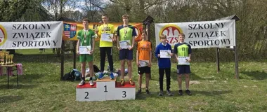 Dwie brązowe sztafety SMS i mocny finisz Kacpra Prusiewicza