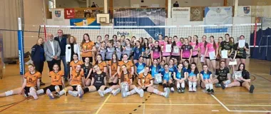 Puchar został w Ostrowcu po zaciętym maratonie siatkówki